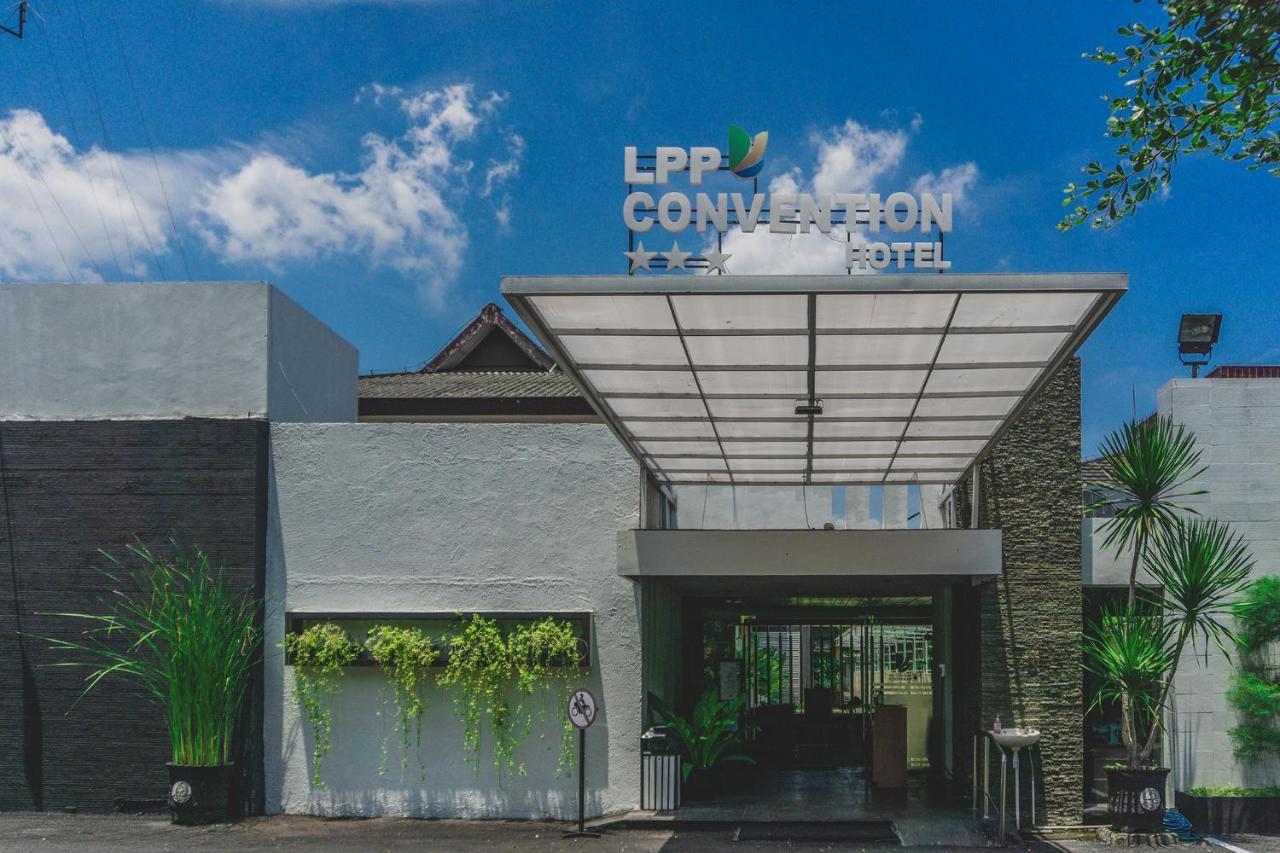 Lpp Convention Hotel Demangan Pakualaman Eksteriør billede